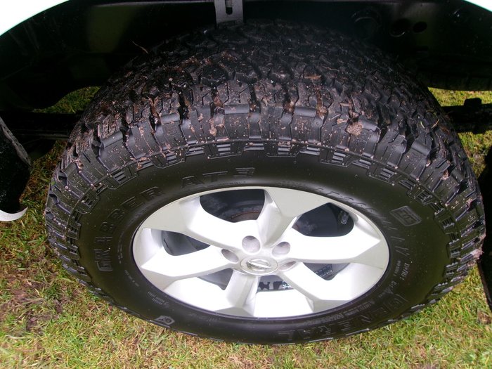 2013 Nissan Navara ST-X 550