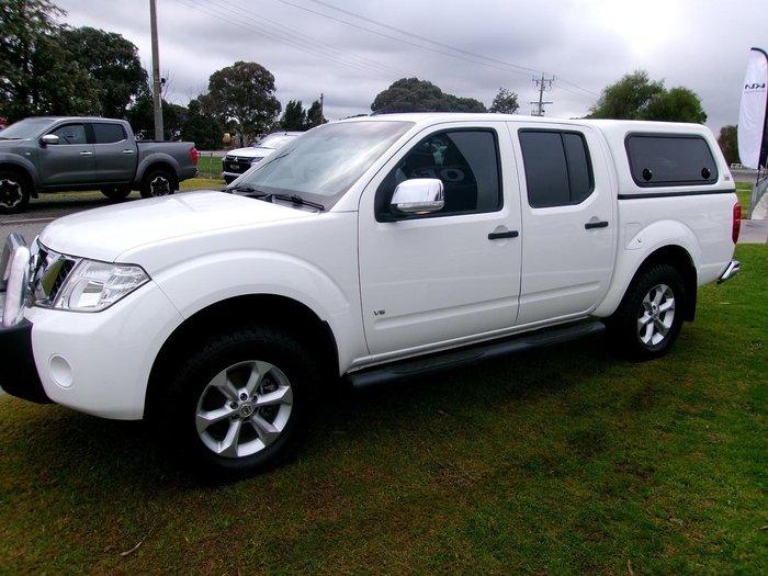 2013 Nissan Navara ST-X 550
