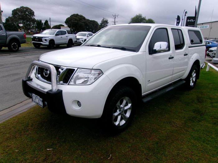 2013 Nissan Navara ST-X 550
