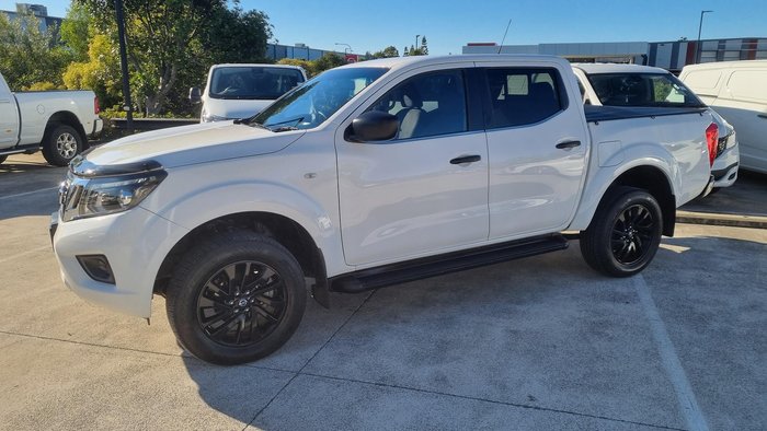 2020 Nissan Navara SL