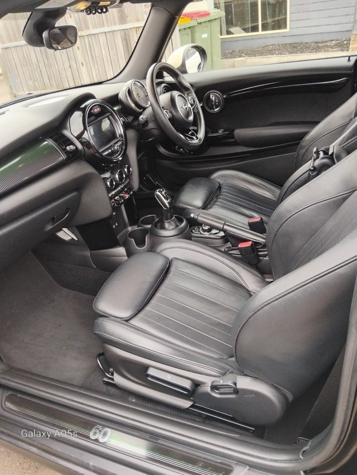 2019 MINI Cooper Cooper