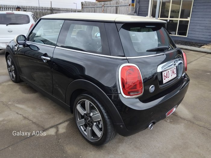 2019 MINI Cooper Cooper
