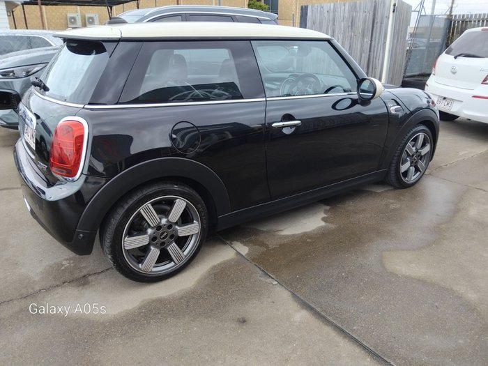 2019 MINI Cooper Cooper