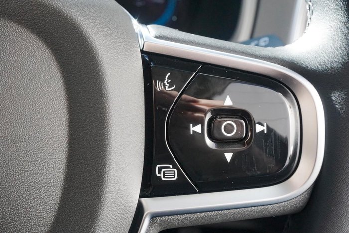 2024 Volvo XC90 Ultra T8 Plug-In Hybrid