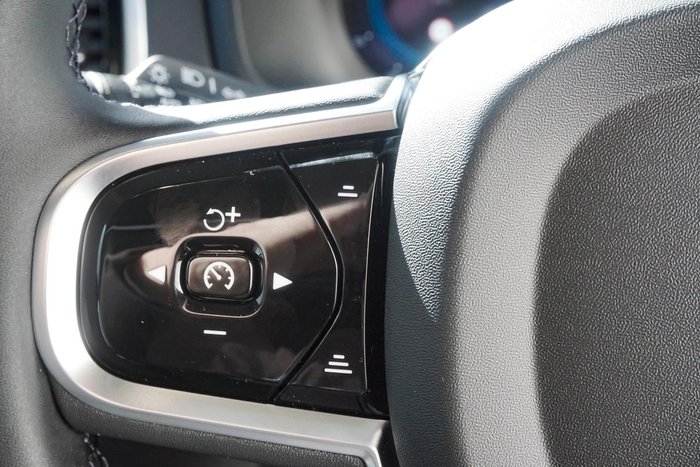 2024 Volvo XC90 Ultra T8 Plug-In Hybrid