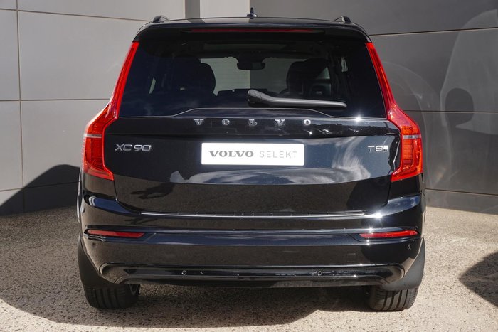 2024 Volvo XC90 Ultra T8 Plug-In Hybrid