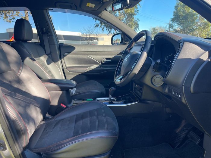 2021 Mitsubishi Outlander Black Edition ZL MY21 Titanium