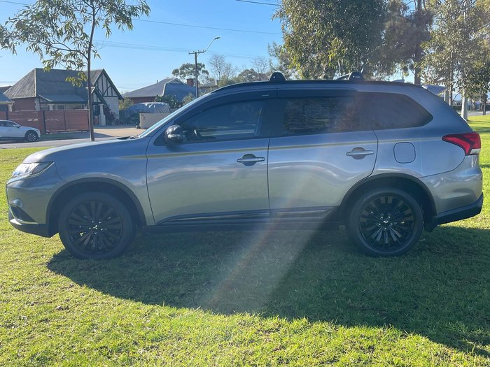 2021 Mitsubishi Outlander Black Edition ZL MY21 Titanium