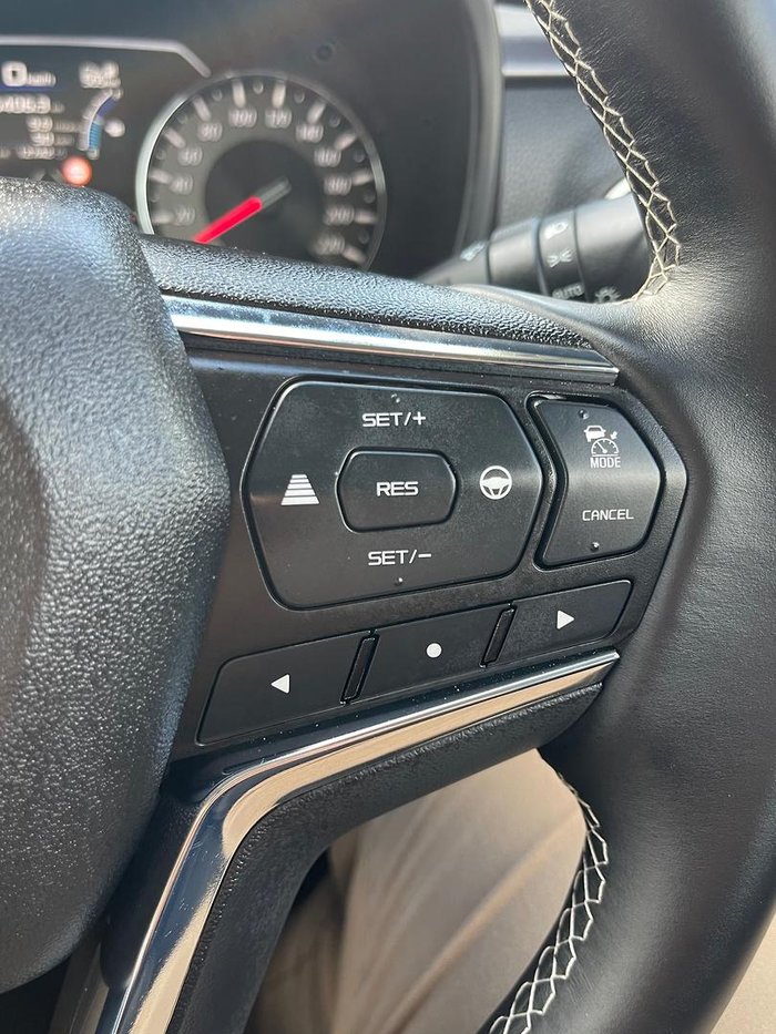 2022 Isuzu MU-X LS-T