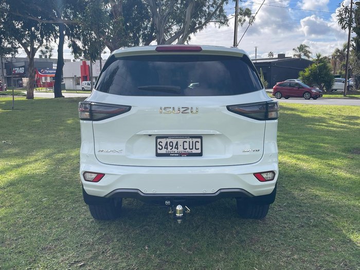 2022 Isuzu MU-X LS-T