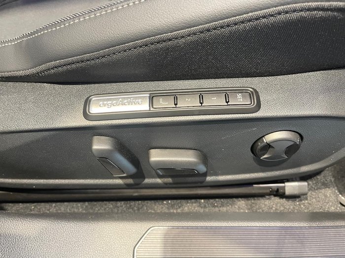 2025 Volkswagen Golf 110TSI Style