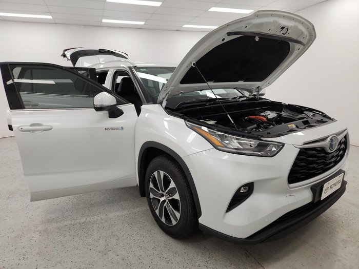 2022 Toyota Kluger GXL AXUH78R 4X4 On Demand Frosted White