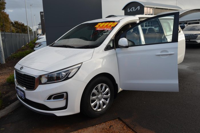 2018 Kia Carnival S