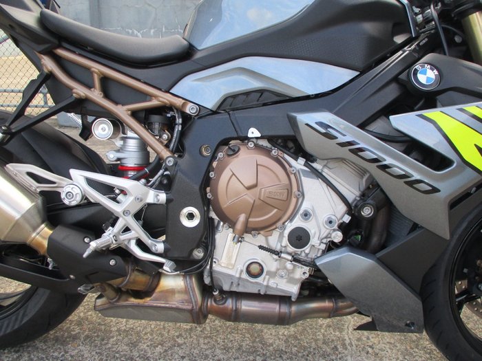 2024 BMW Motorrad S 1000 R BLUE