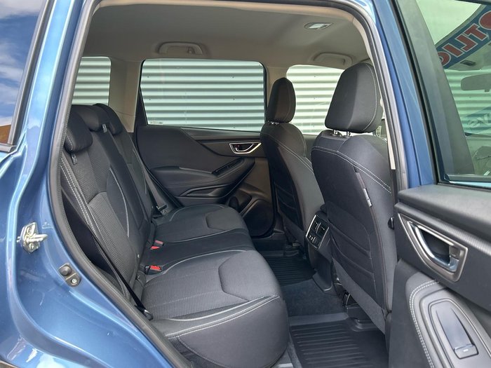 2022 Subaru Forester 2.5i
