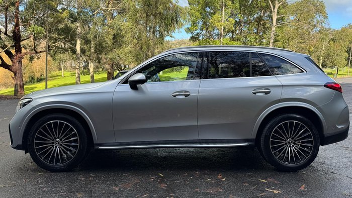 2024 Mercedes-Benz GLC-Class GLC300