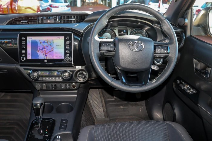 2023 Toyota Hilux Rogue