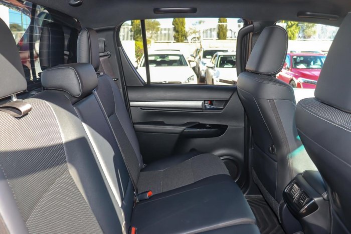 2023 Toyota Hilux Rogue