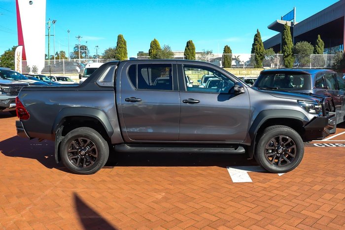 2023 Toyota Hilux Rogue