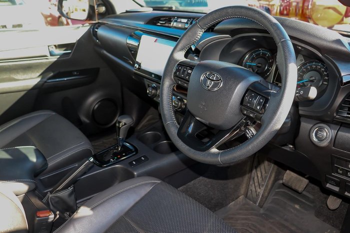 2023 Toyota Hilux Rogue
