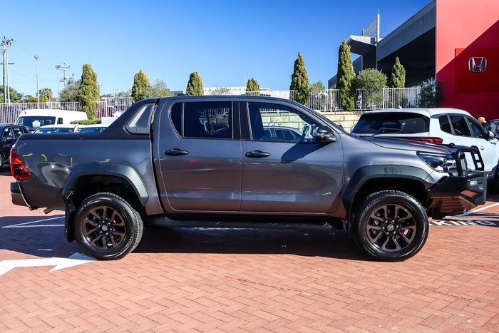 2023 Toyota Hilux Rogue