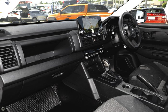 2025 Mitsubishi Triton GLX MV MY25 4x2 White