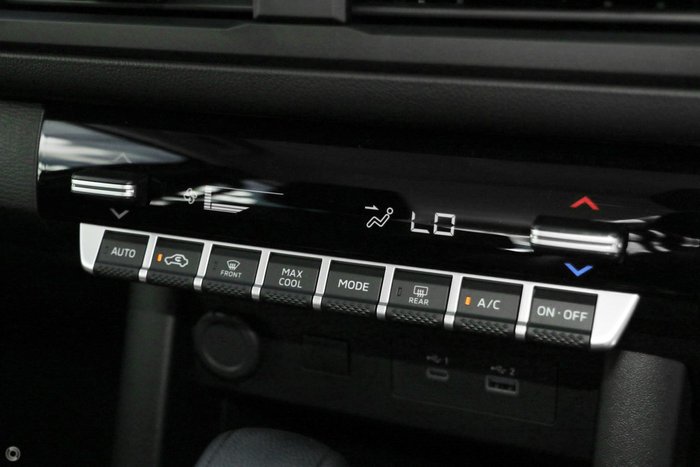 2025 Mitsubishi Triton GLX MV MY25 4x2 White