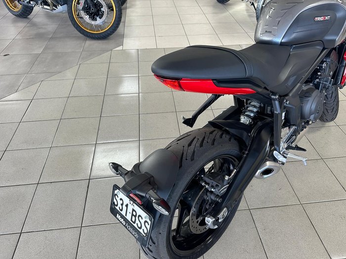 2023 Triumph Trident 660 Trident Silver