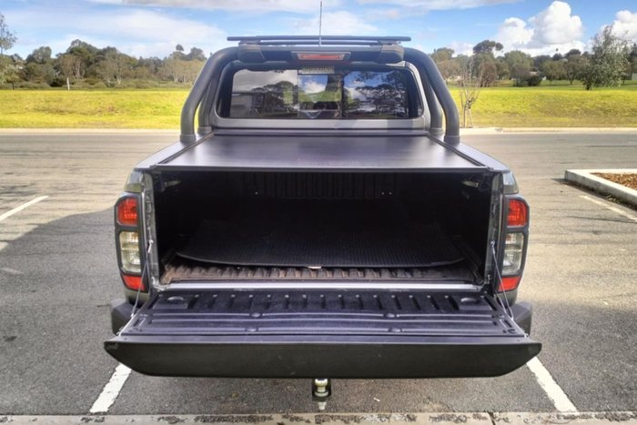 2019 Nissan Navara N-TREK