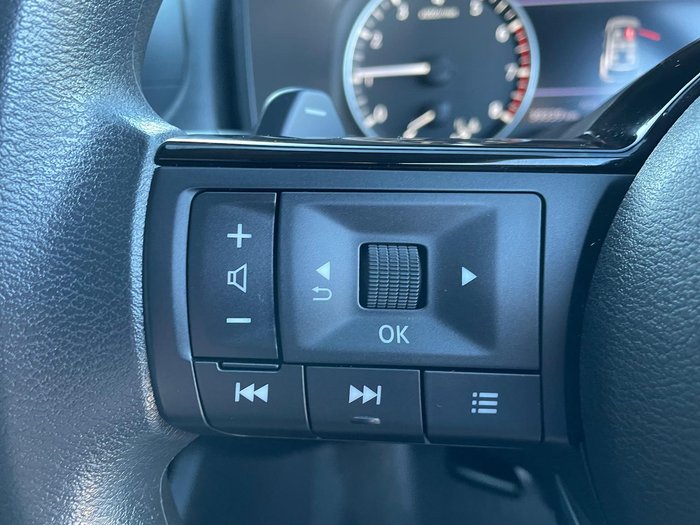 2024 Nissan X-TRAIL ST