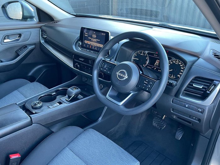 2024 Nissan X-TRAIL ST