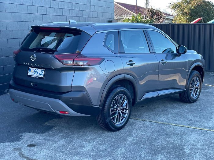2024 Nissan X-TRAIL ST