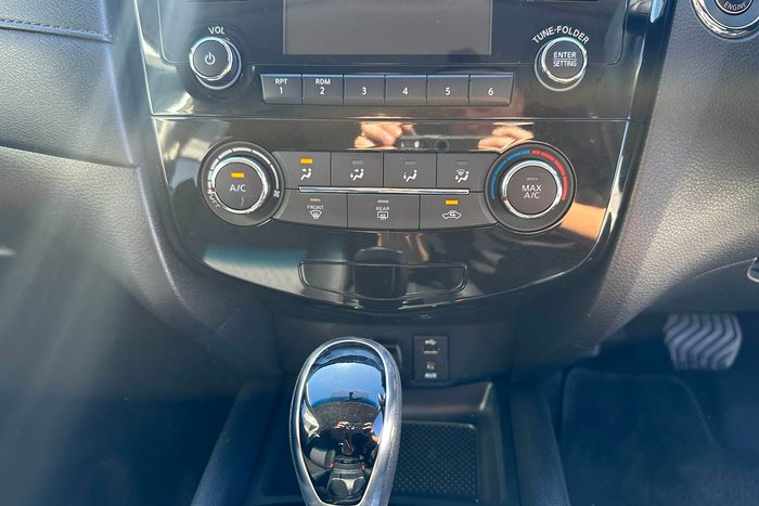 2020 Nissan X-TRAIL ST
