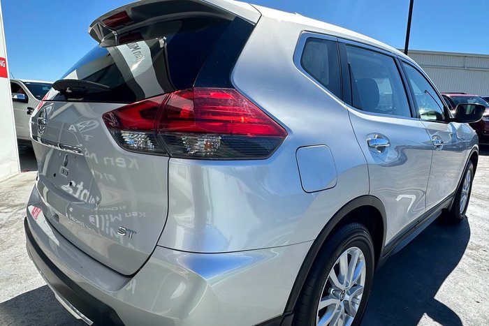 2020 Nissan X-TRAIL ST