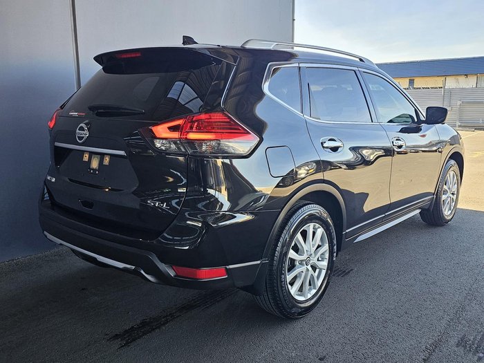 2020 Nissan X-TRAIL ST-L