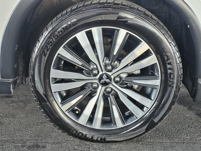 2019 Mitsubishi Outlander LS