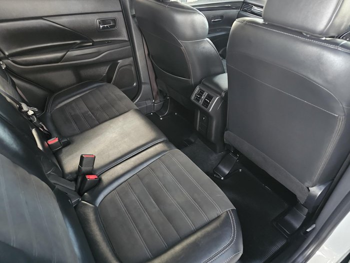 2019 Mitsubishi Outlander LS