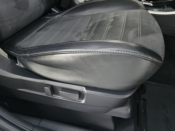 2019 Mitsubishi Outlander LS