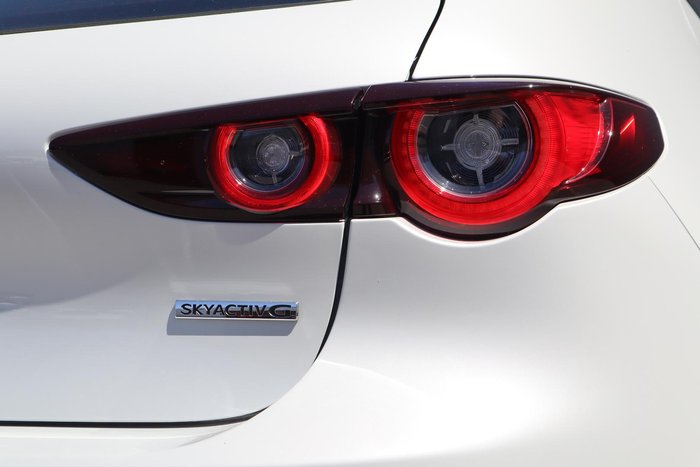 2025 Mazda 3 G25 Astina