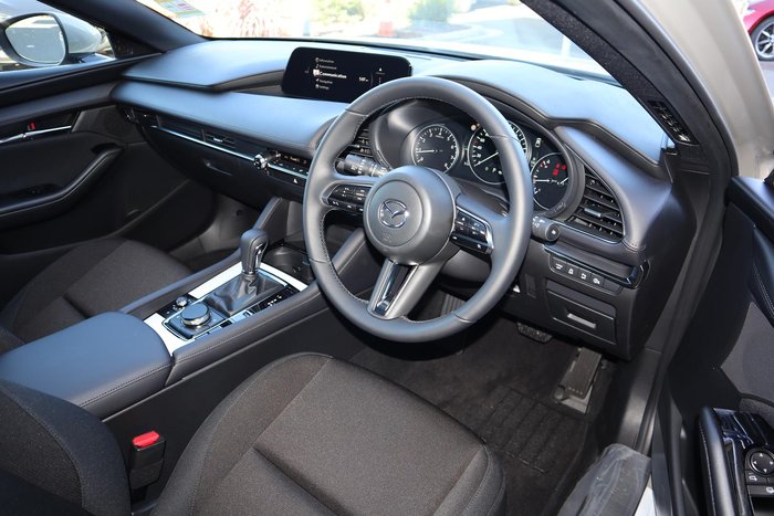 2025 Mazda 3 G20 Evolve