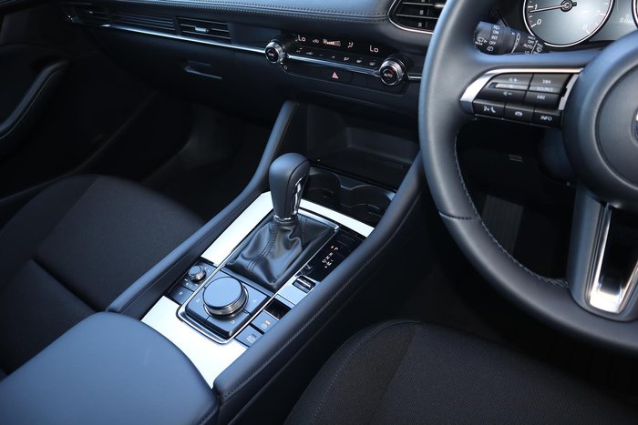 2025 Mazda 3 G20 Evolve