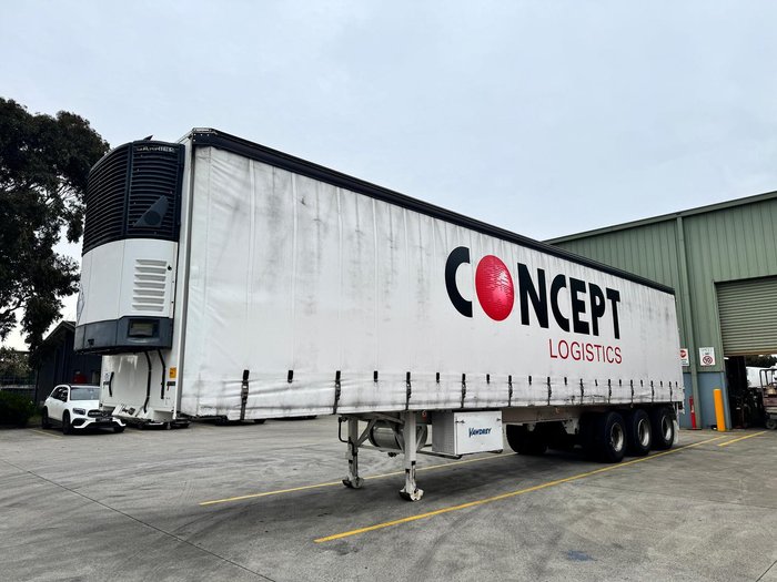 2002 Krueger St3 22 Pallet Sd Refrigerated Curtain Sider