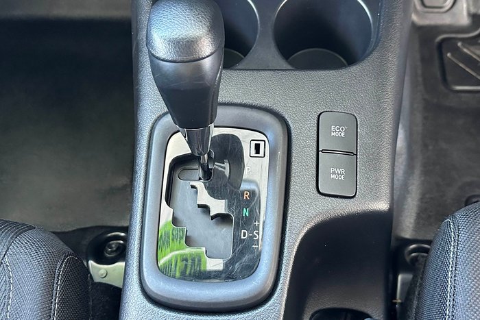 2020 Toyota Hilux SR