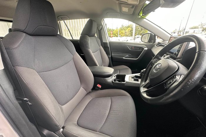 2021 Toyota RAV4 GX