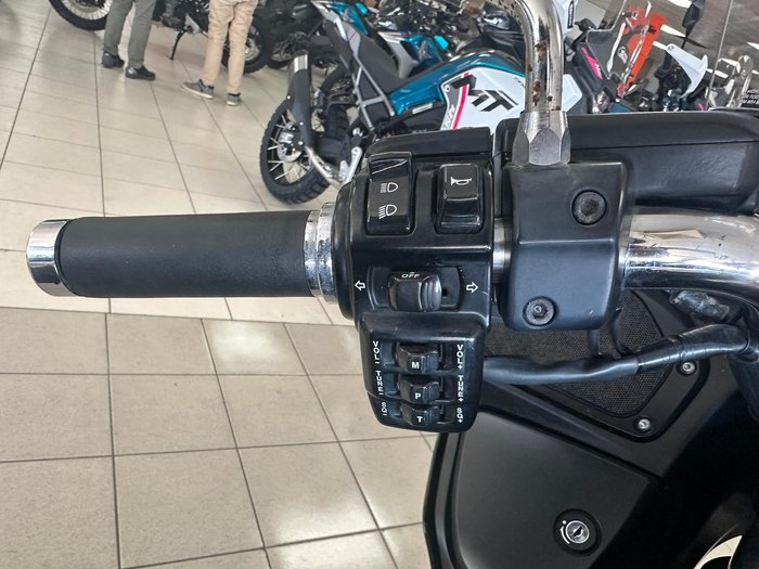 2012 Kawasaki Vulcan 1700 Vaquero ABS Vulcan Black