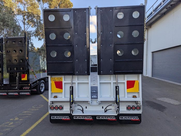2025 Beavertail Trailers 45 Ft Drop Deck 40 Tonne Atm