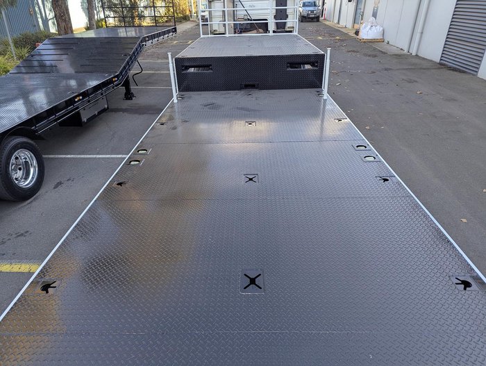 2025 Beavertail Trailers 45 Ft Drop Deck 40 Tonne Atm