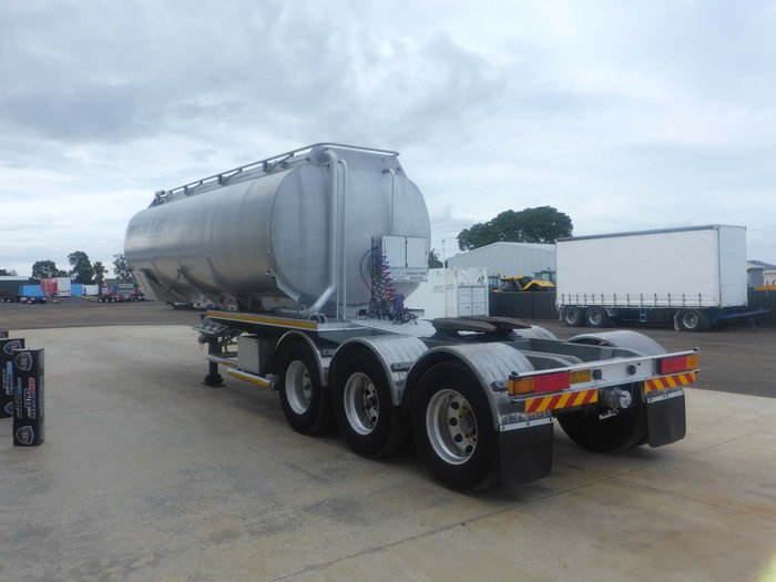 1998 Holmwood Highgate Aluminium Tanker A Trailer