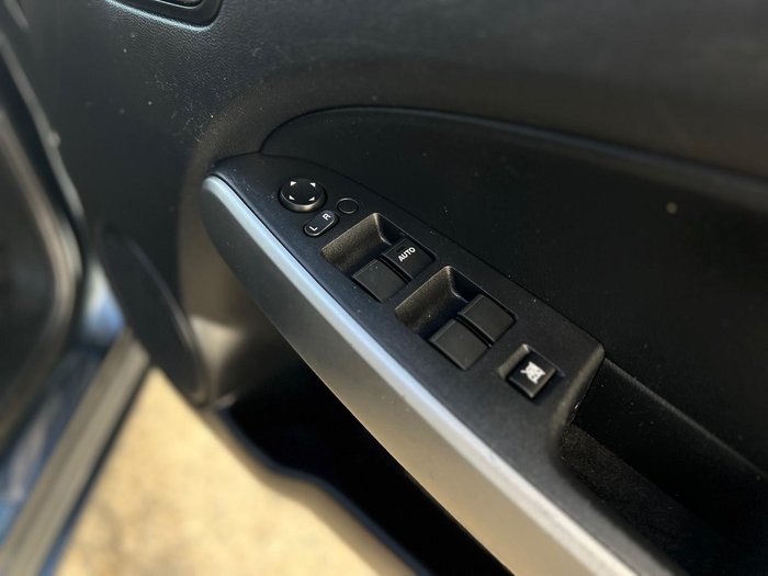 2010 Mazda 2 Neo