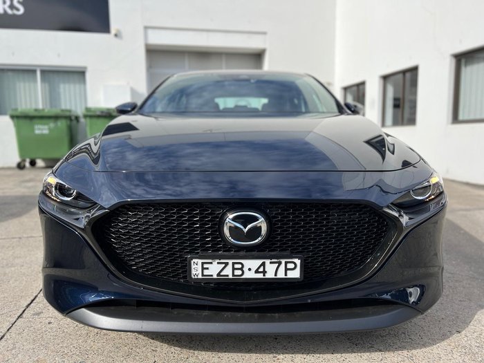 2023 Mazda 3 G20 Touring
